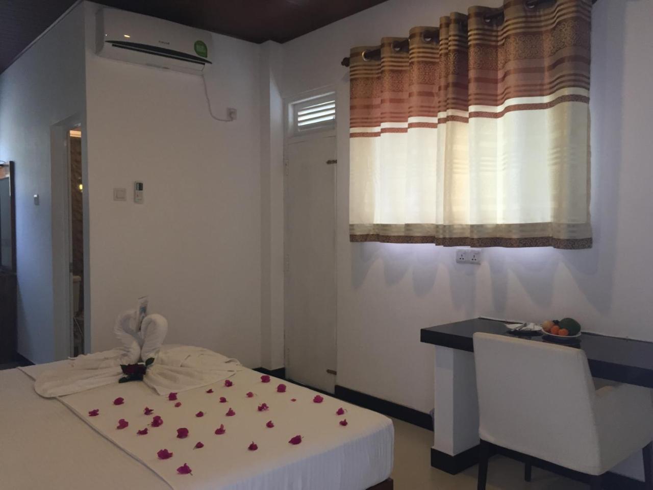 Grand Orchid Residence Kandy Exterior foto